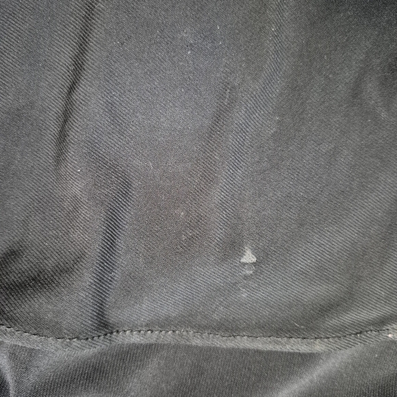 Betsy & Adam Elegant Sleeveless Mock Neck Illusion Gown w/ Train Hem - Size 10 - Picture 13 of 13